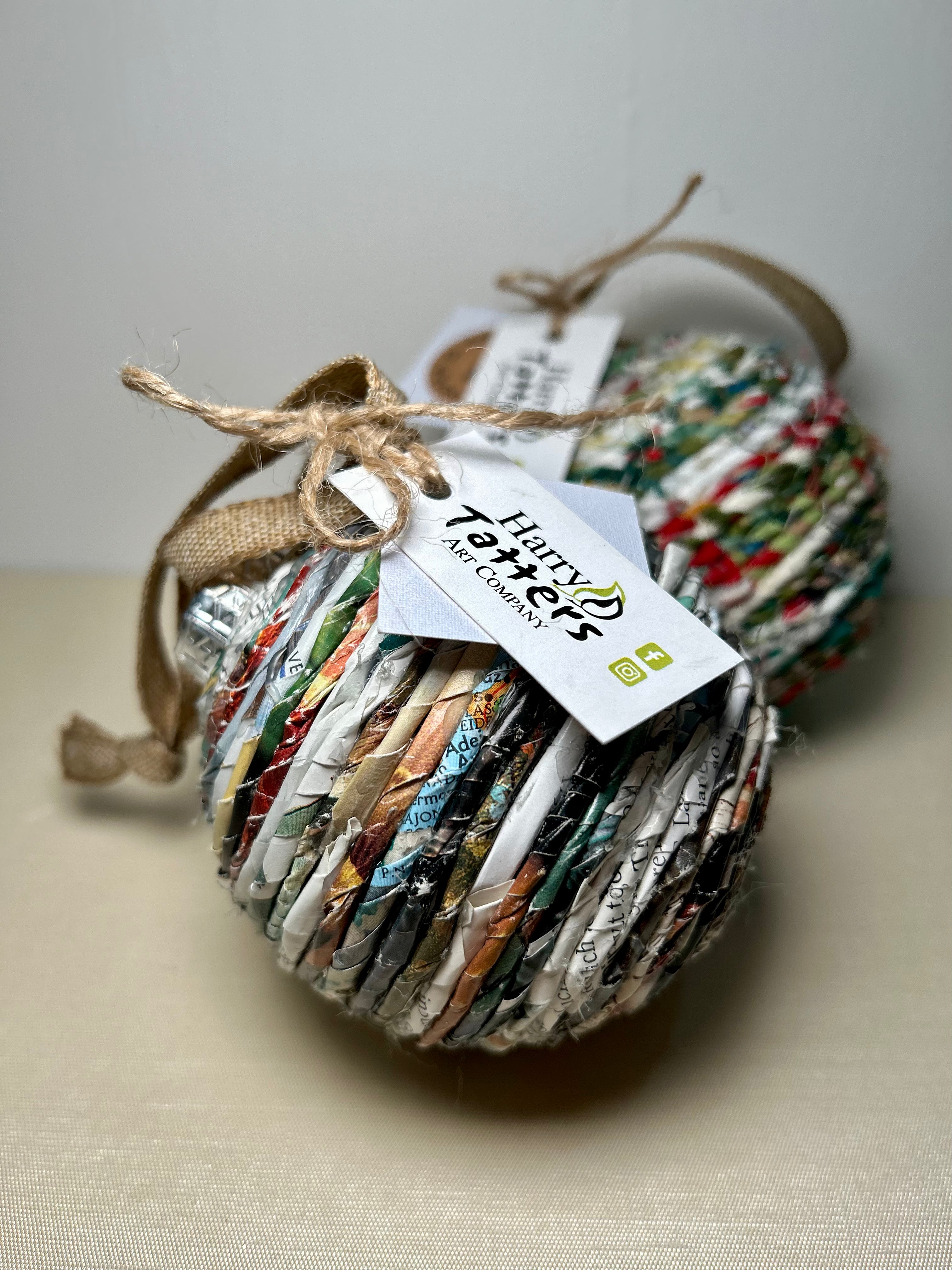 Magazine Ornament